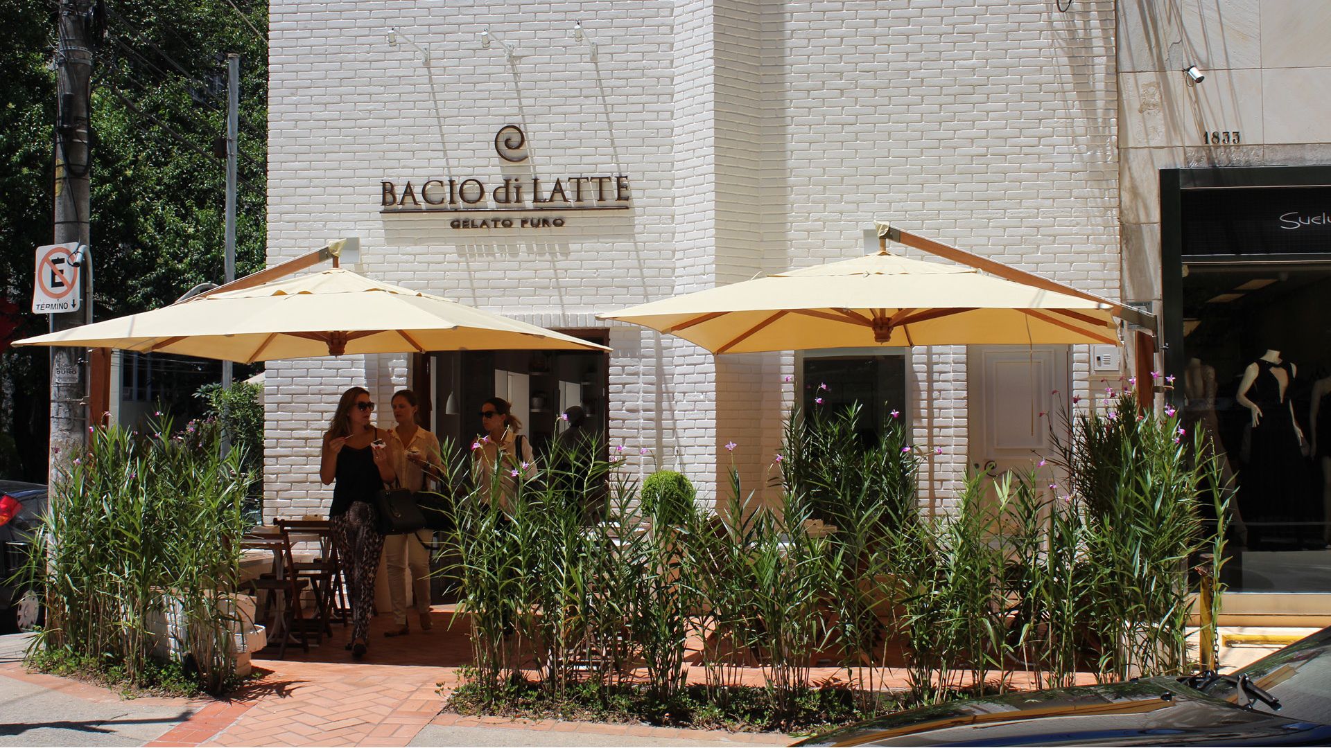 Bacio de Latte - 2